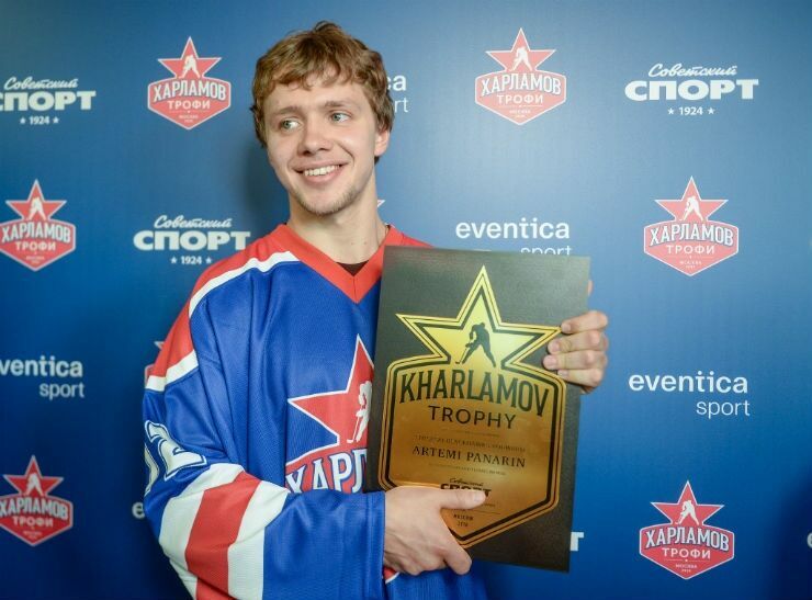 Артемий Панарин назван лучшим российским хоккеистом