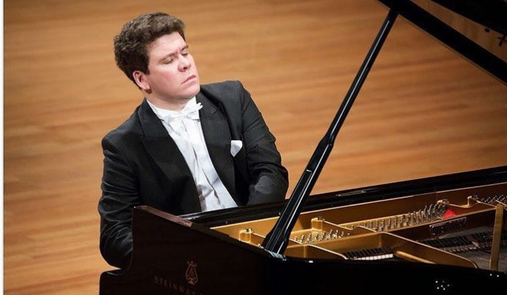 Пианист Мацуев защитил юного скрипача из Челябинска, на которого жалуются соседи
