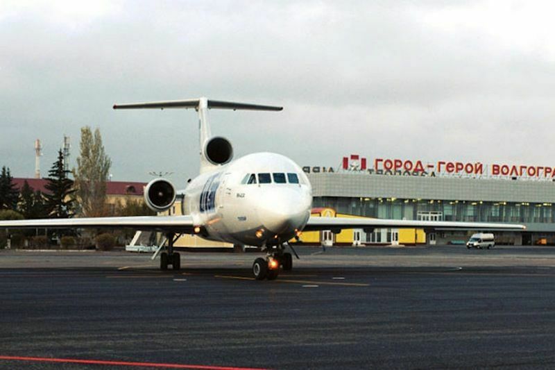 Смартфон стал причиной эвакуации пассажиров из самолёта в Волгограде