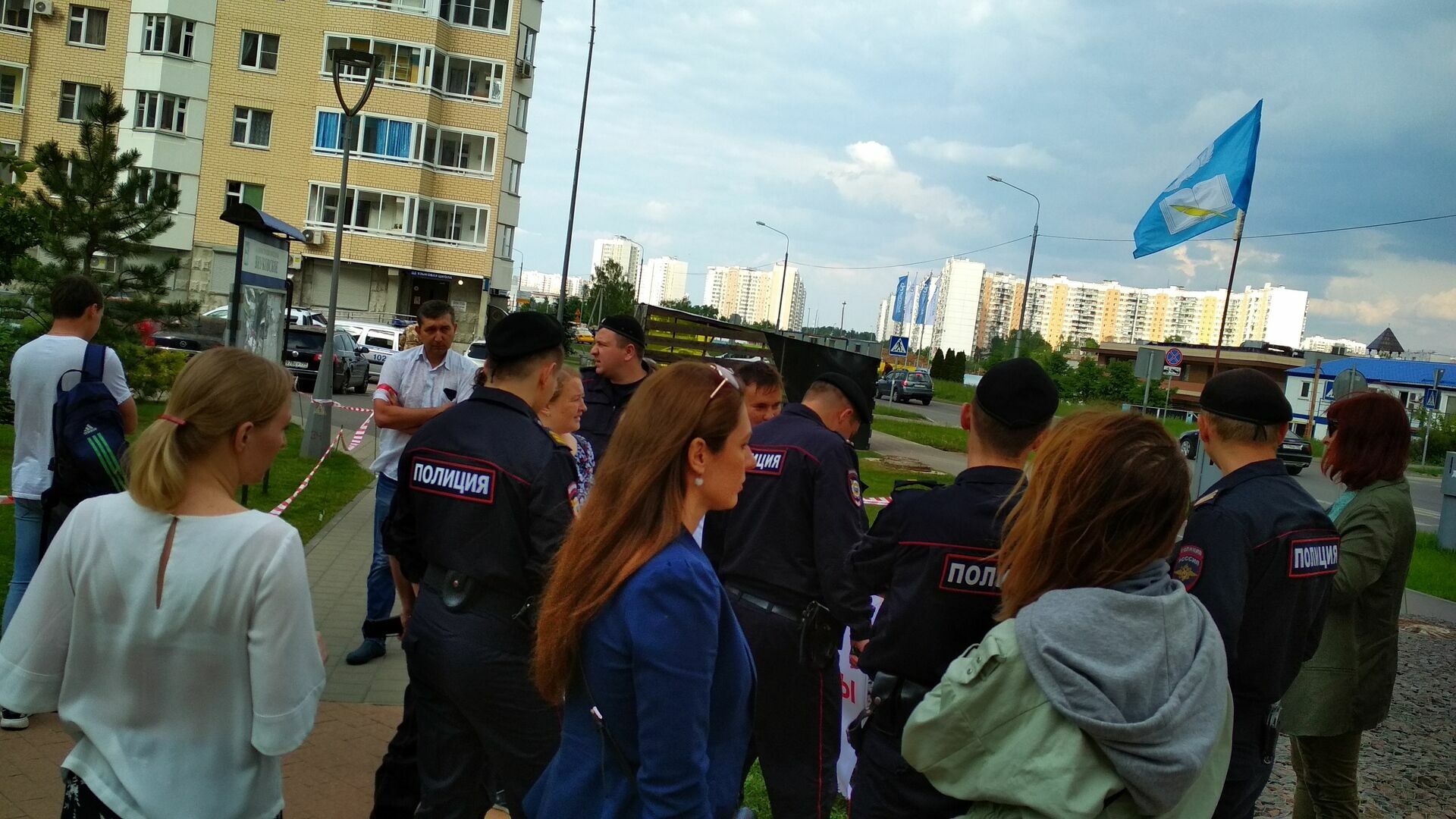 Полиция охраняет покой жителей Новой Москвы только во время проведения митингов
