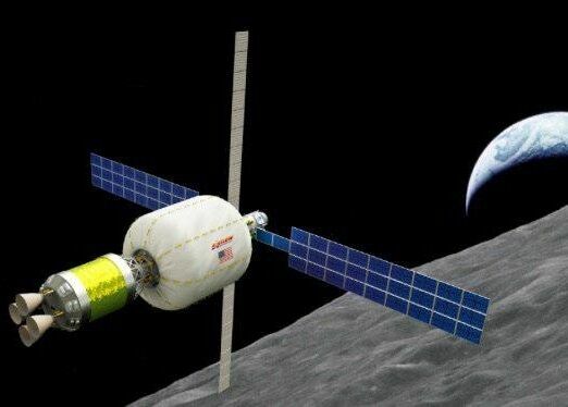 В 2020 году вокруг Луны будет летать жилой модуль