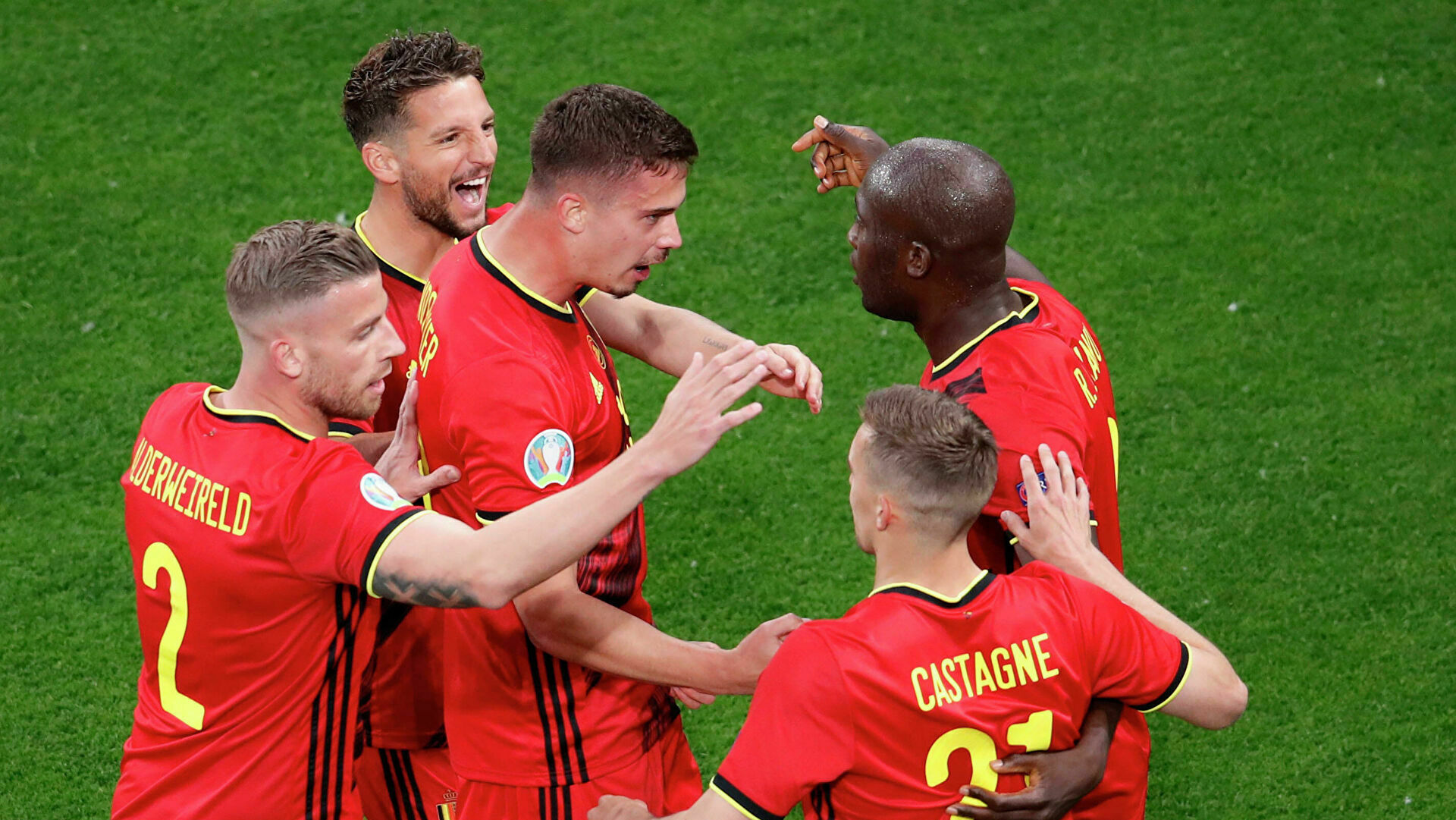 Чуда не случилось: сборная России ожидаемо и крупно проиграла бельгийцам