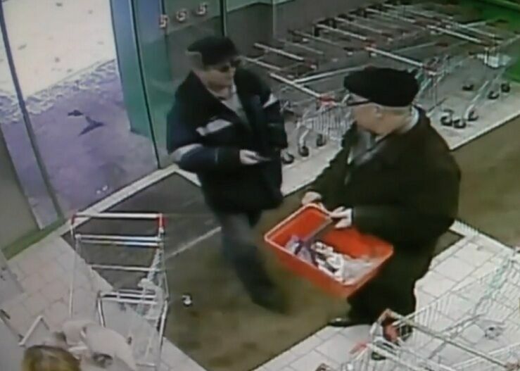 Посетитель супермаркета в Москве устроил поножовщину