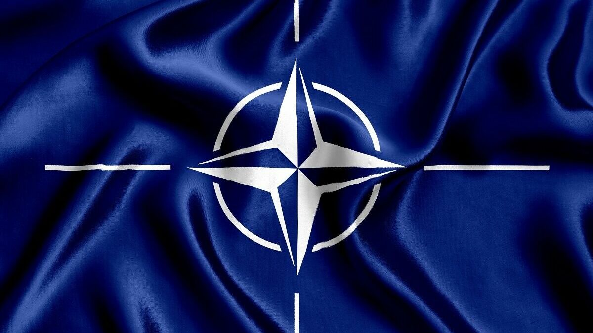 Страны НАТО решили не приглашать Украину в альянс на июльском саммите