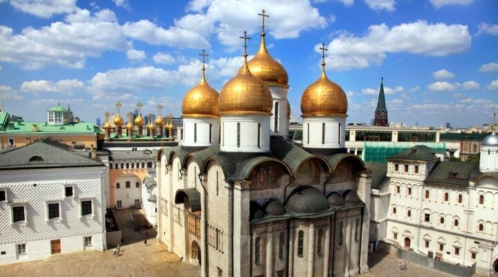 Исаакий отдают РПЦ. А как насчет восьми соборов Московского Кремля?