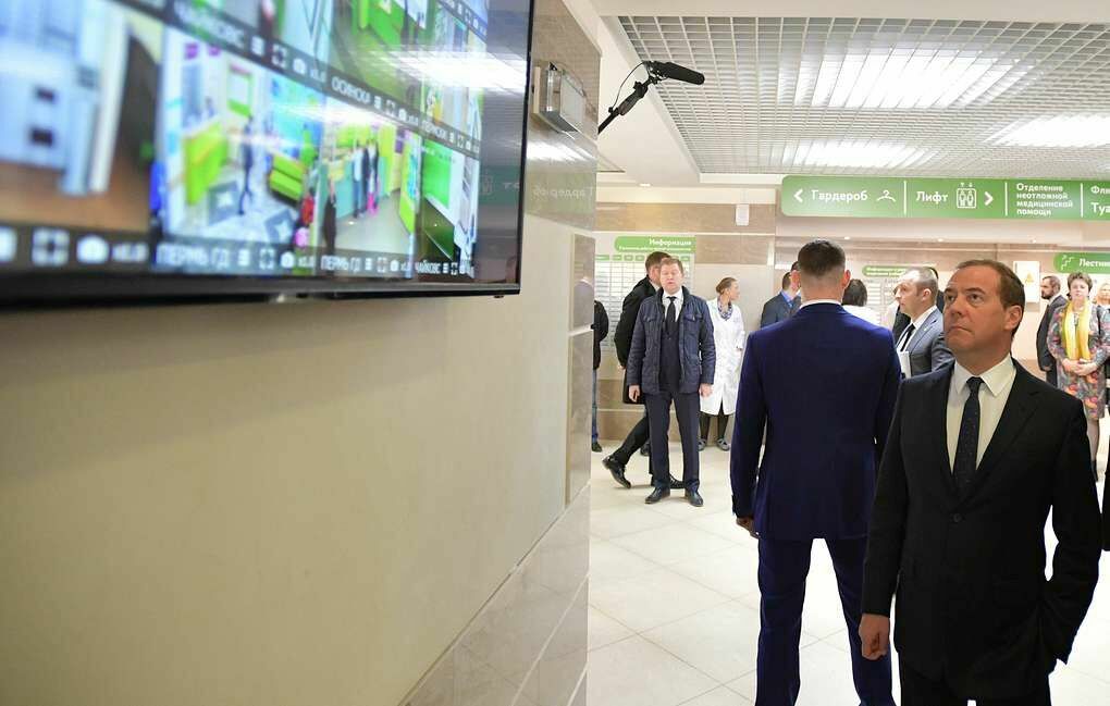 В пермскую поликлинику к визиту Медведева завезли туалетную бумагу