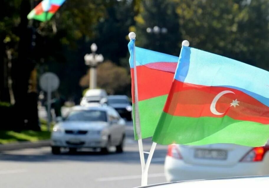 Как азербайджанская диаспора живет по принципам «лихих 90-х» в Новосибирске