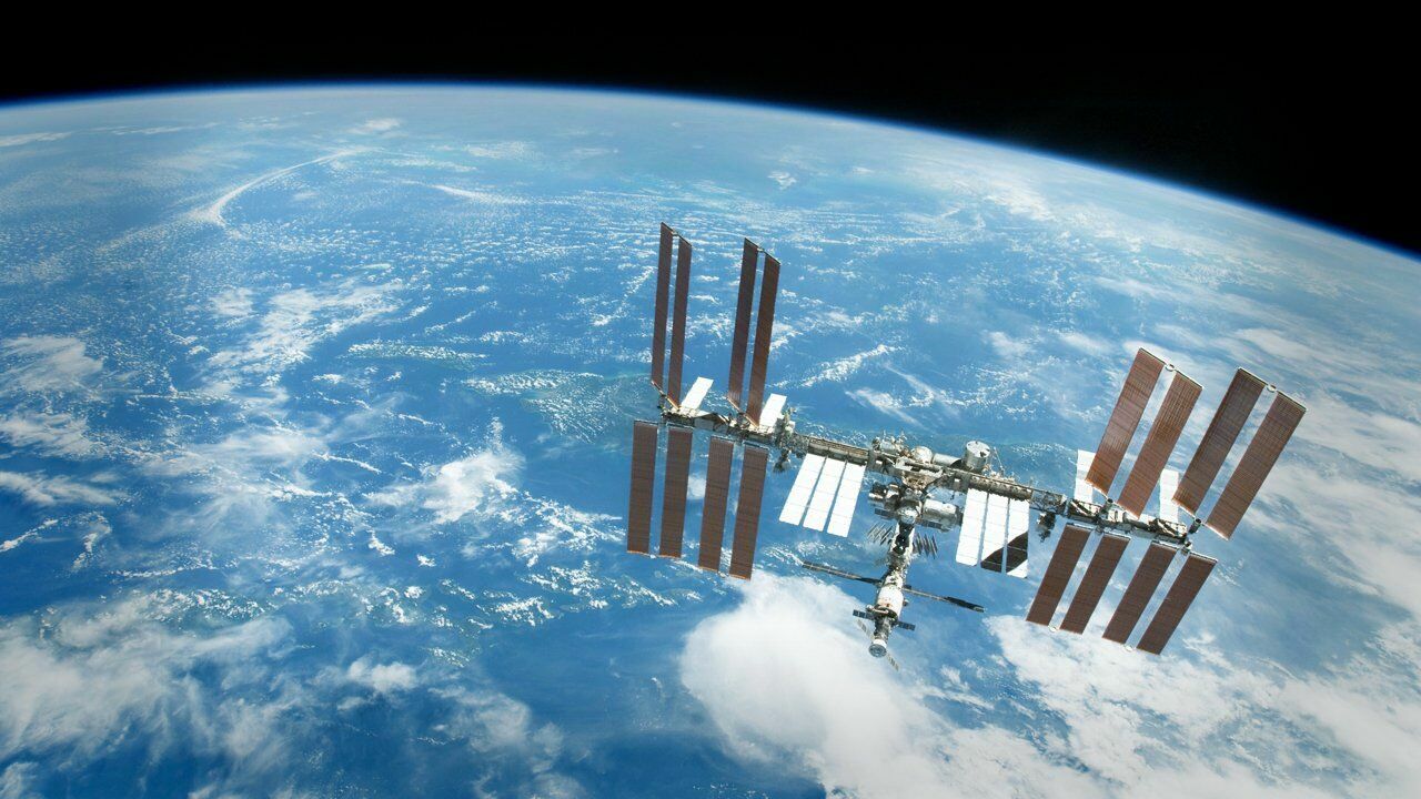Российские космонавты долетят до МКС за 1,5 часа