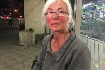Шведская писательница прижилась среди бомжей у Киевского вокзала