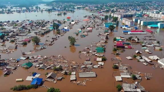 Иркутский чиновник пожертвовал горожанами, чтобы спасти свой дом от наводнения