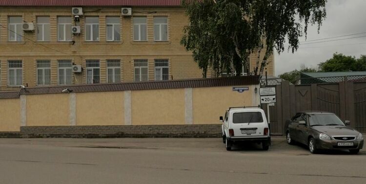 Правозащитники были задержаны за съемку здания СК в Черкесске