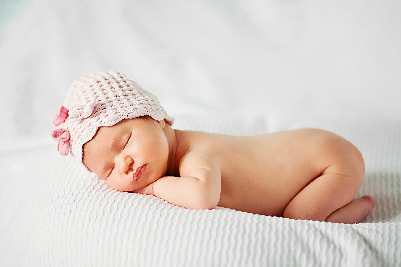 Рожать скорее: власти обеспокоены поздним рождением первенцев