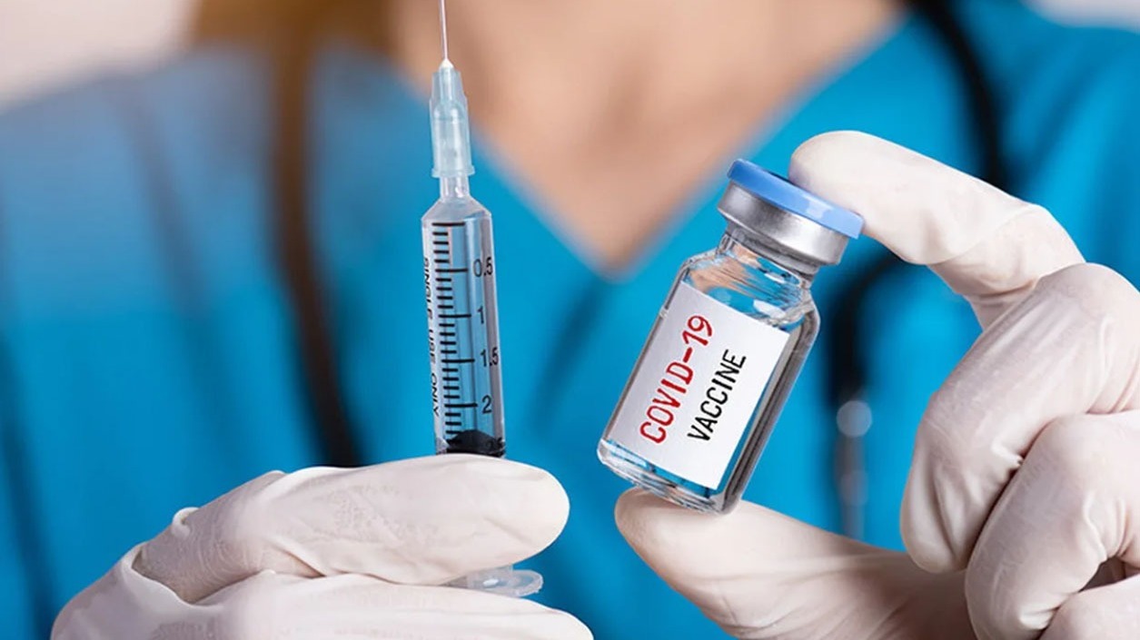 Наступление коронавируса: врачи предлагают новую вакцину, а она фактически недоступна