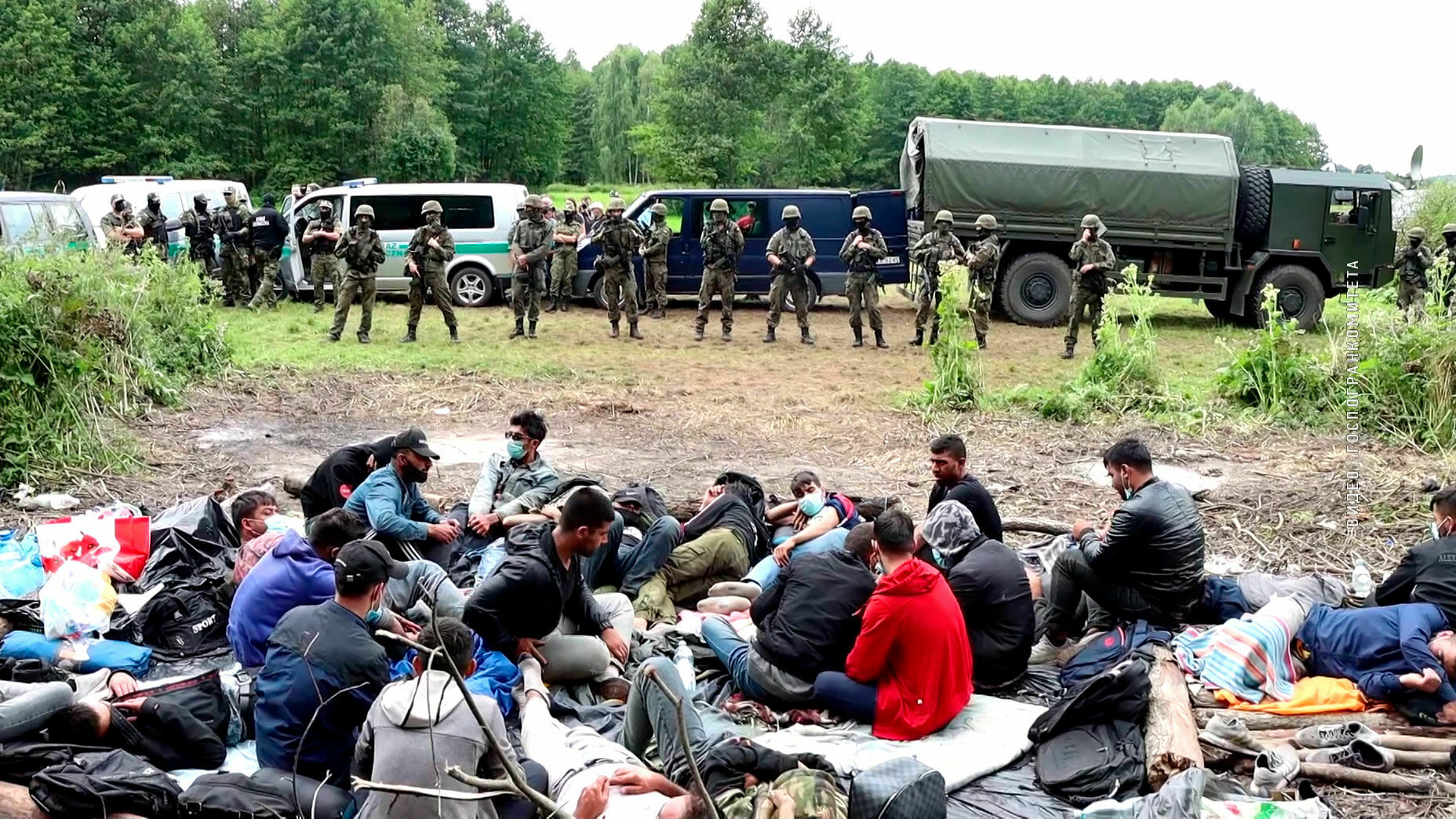 Amnesty International обвинила Латвию в применении насилия к беженцам из Белоруссии
