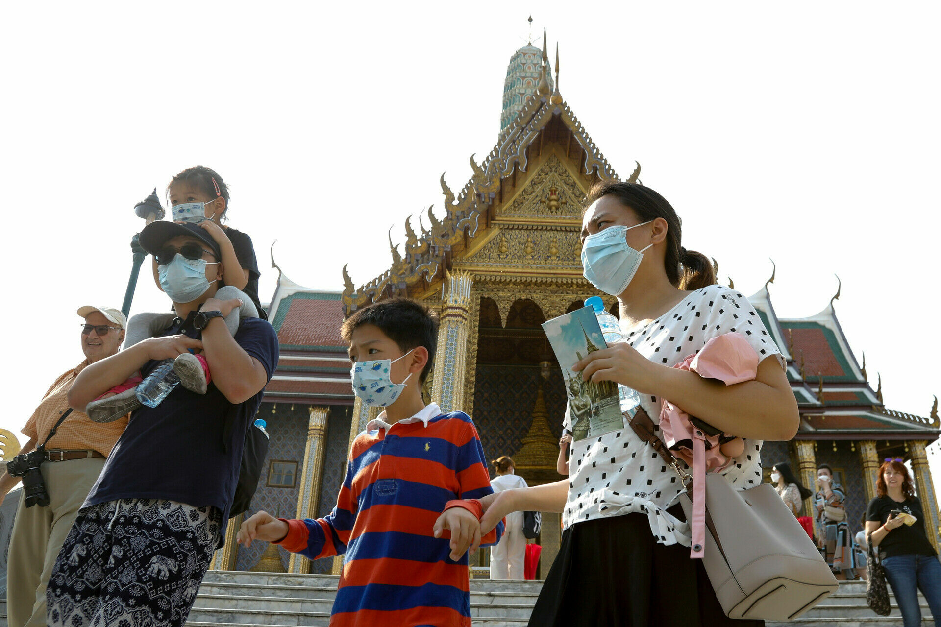 Таиланд закрыл для туристов все провинции, кроме Пхукета