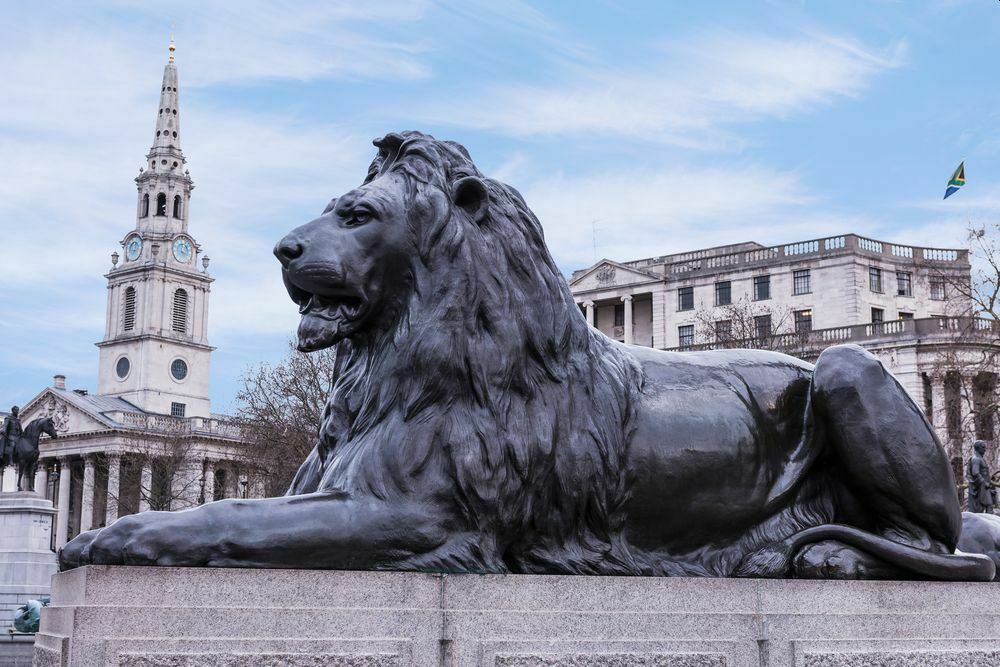 В Лондоне оказалось больше статуй животных, чем памятников женщинам