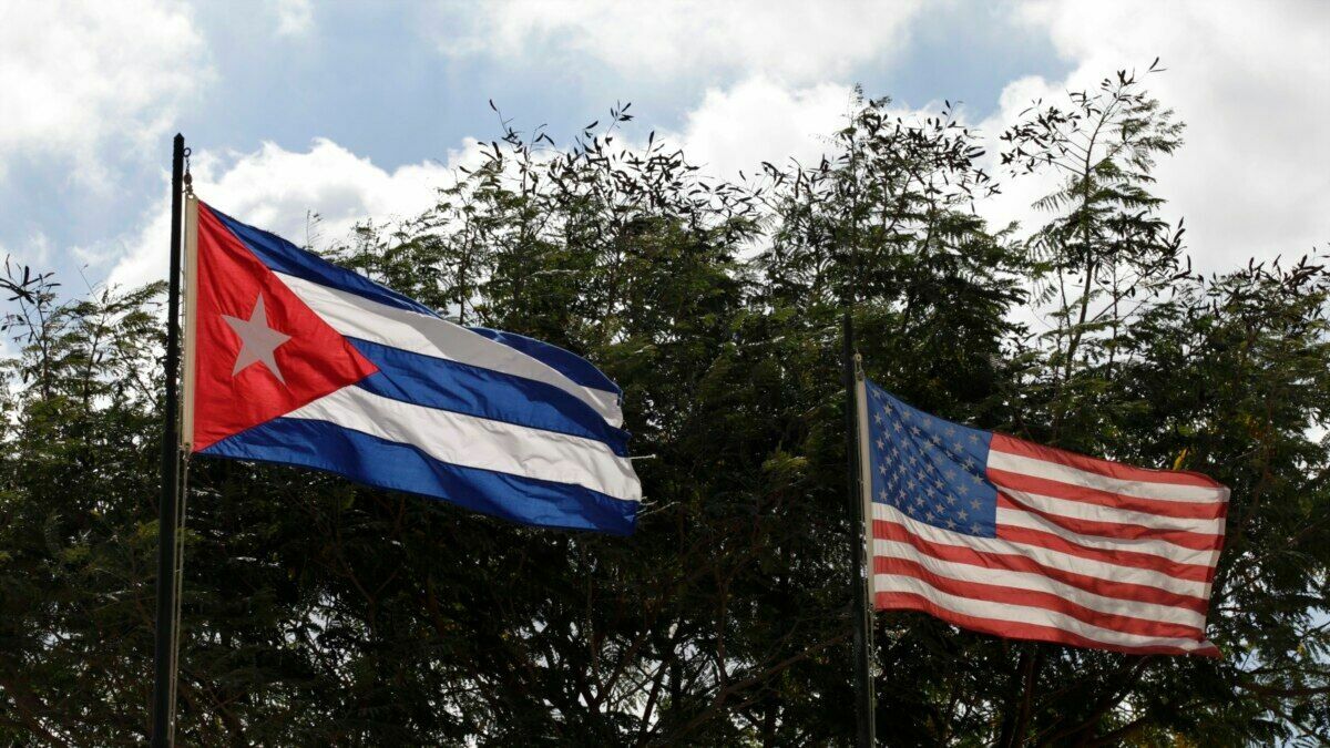 "Оттепель" на Острове Свободы: Куба уже благодарит ЦРУ за поддержку