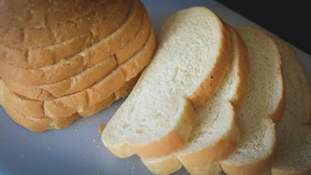 «Правильный» хлеб помогает при диете, считают эксперты