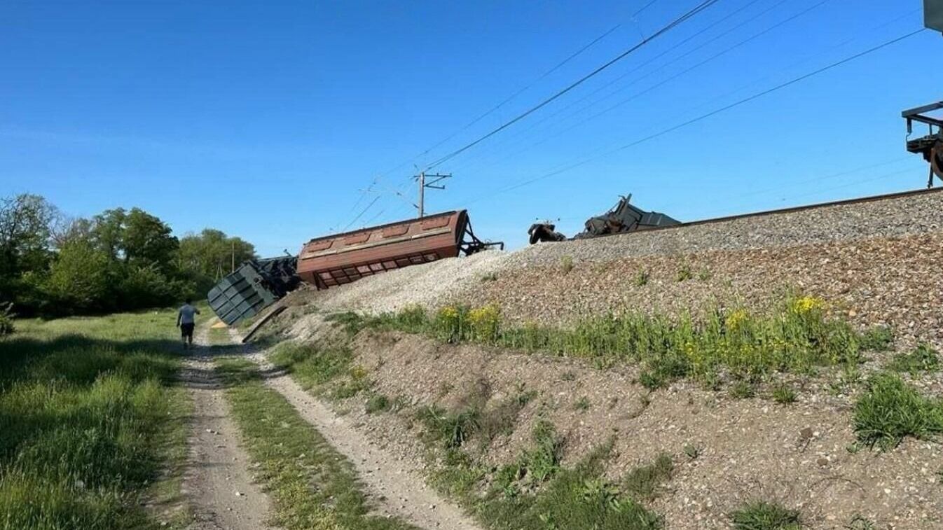 Подрыв железной дороги в Крыму: что известно на данный момент