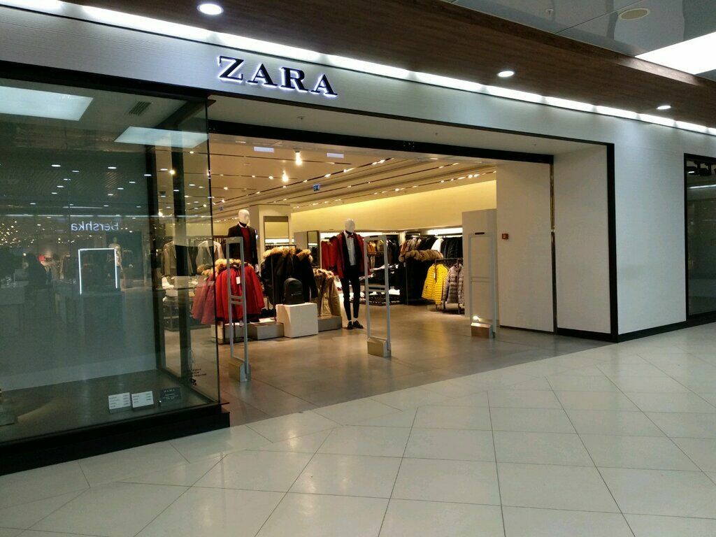 Представитель владельца Zara и Massimo Dutti опроверг скорое открытие магазинов в РФ