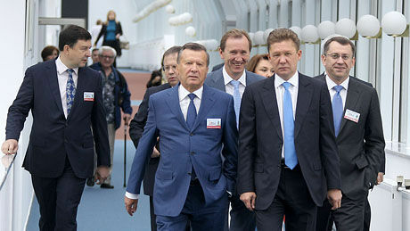 "Газпром": убытки компании не повлияли на выплаты премий членам правления