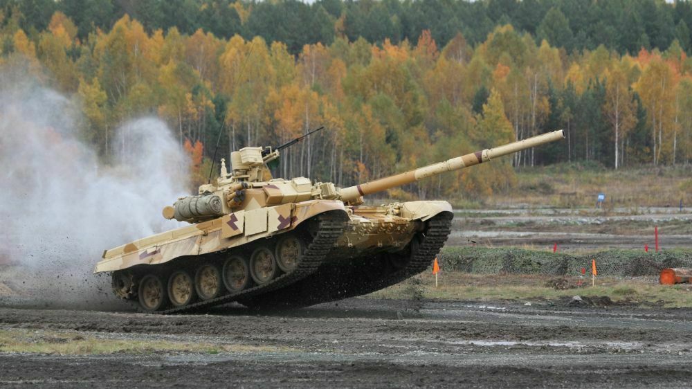 Военный эксперт: Т-90 в Ираке стал эффективнее "Абрамсов" и "Леопардов"