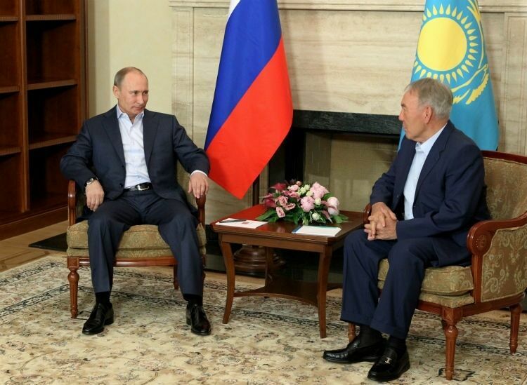 Путин и Назарбаев подписали документы о добыче нефти