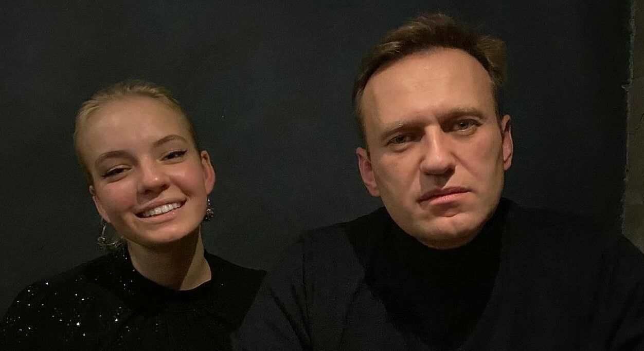 Дарья Навальная получила присужденную ее отцу премию Сахарова «За свободу мысли»