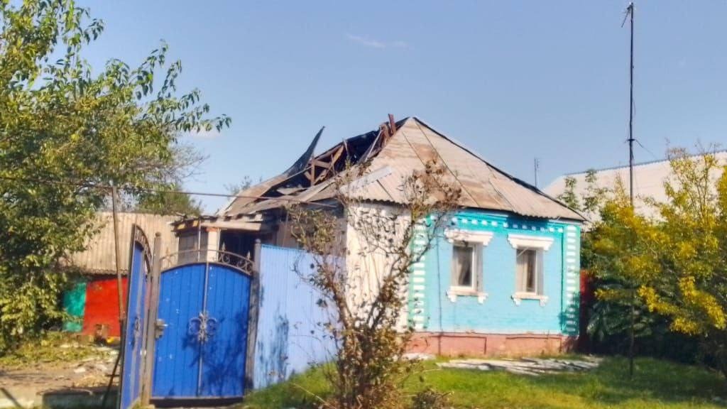 Последствия обстрела белгородского села со стороны Украины.