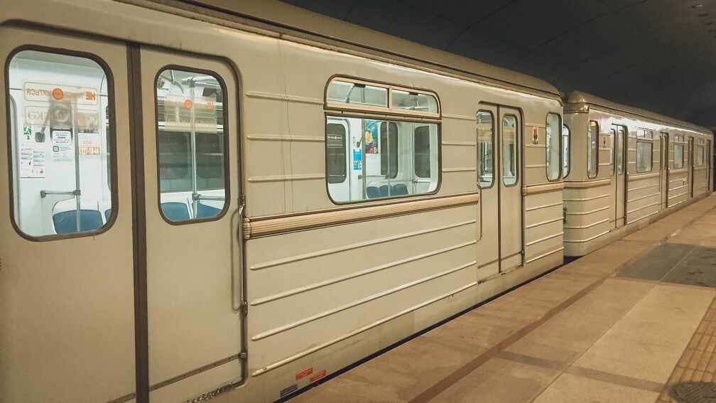В Москве арестовали человека, толкнувшего подростка под поезд в метро