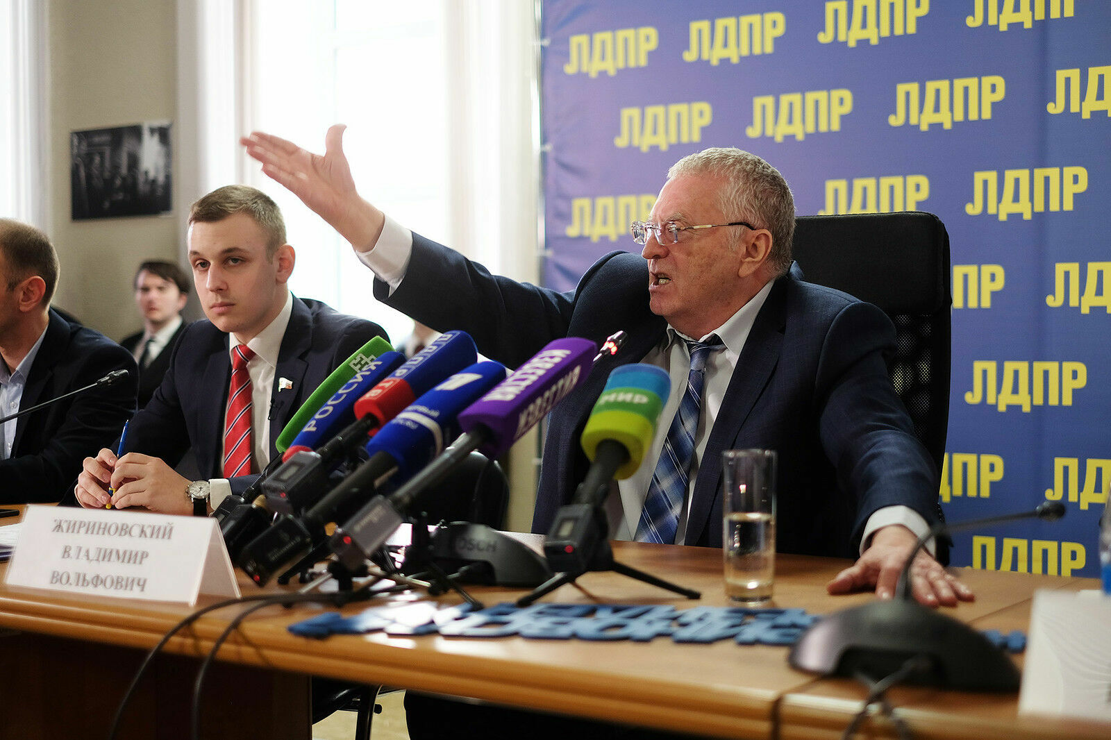 Жириновский: прошедшие президентские выборы могут стать последними в России