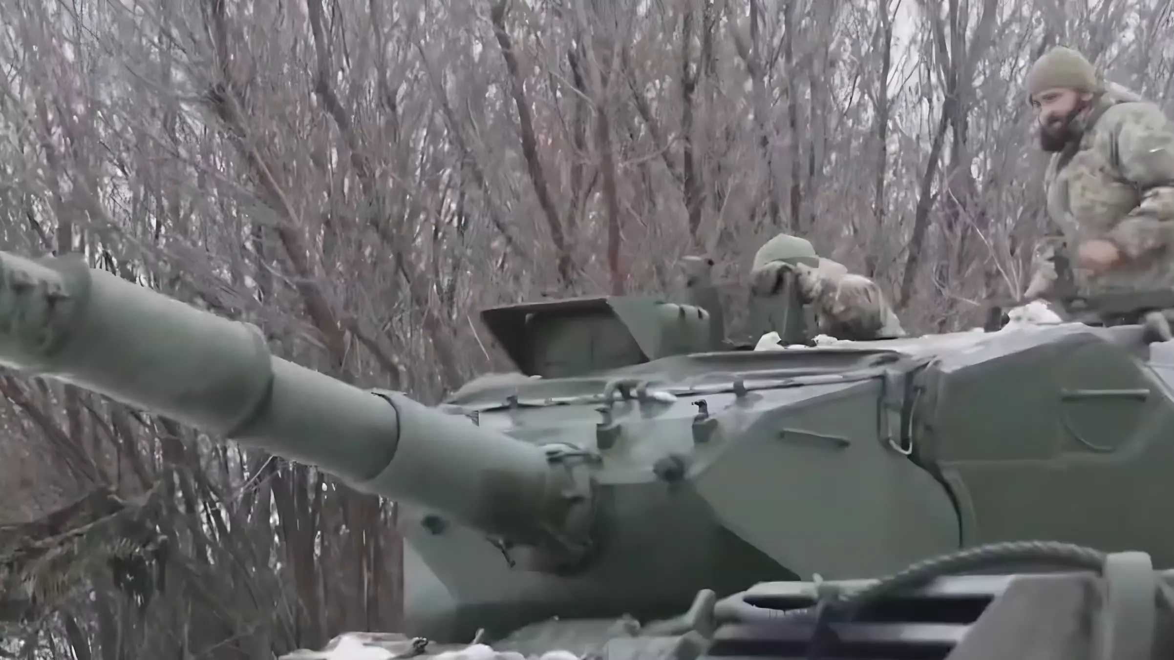 Очень опасный, но слишком уязвимый: ВСУ потеряли танк Leopard в «прямом эфире»