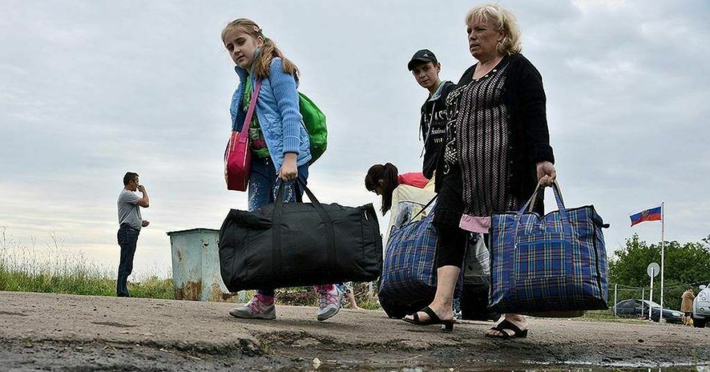 «Русский мир» не для всех: регионы ограничили прием переселенцев