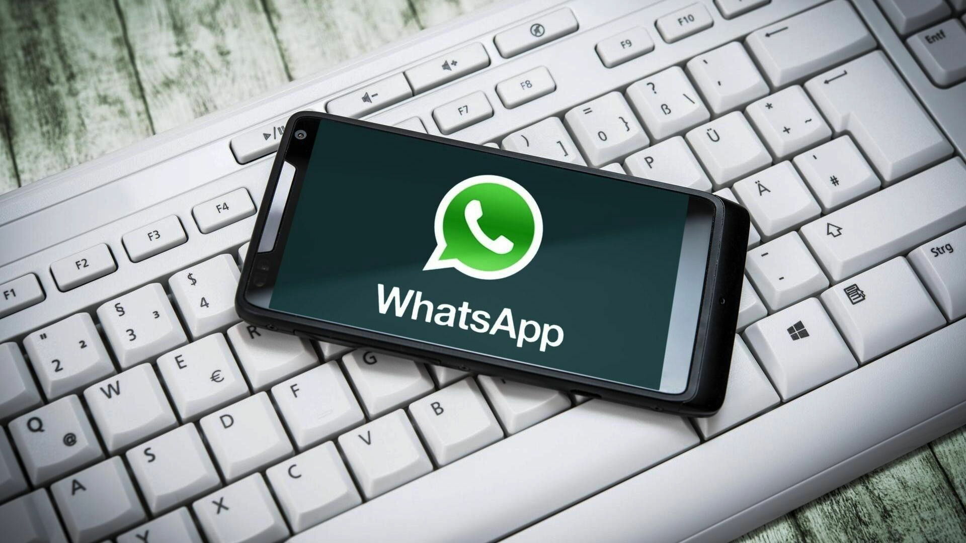 Пользователей WhatsApp не будут признавать экстремистами