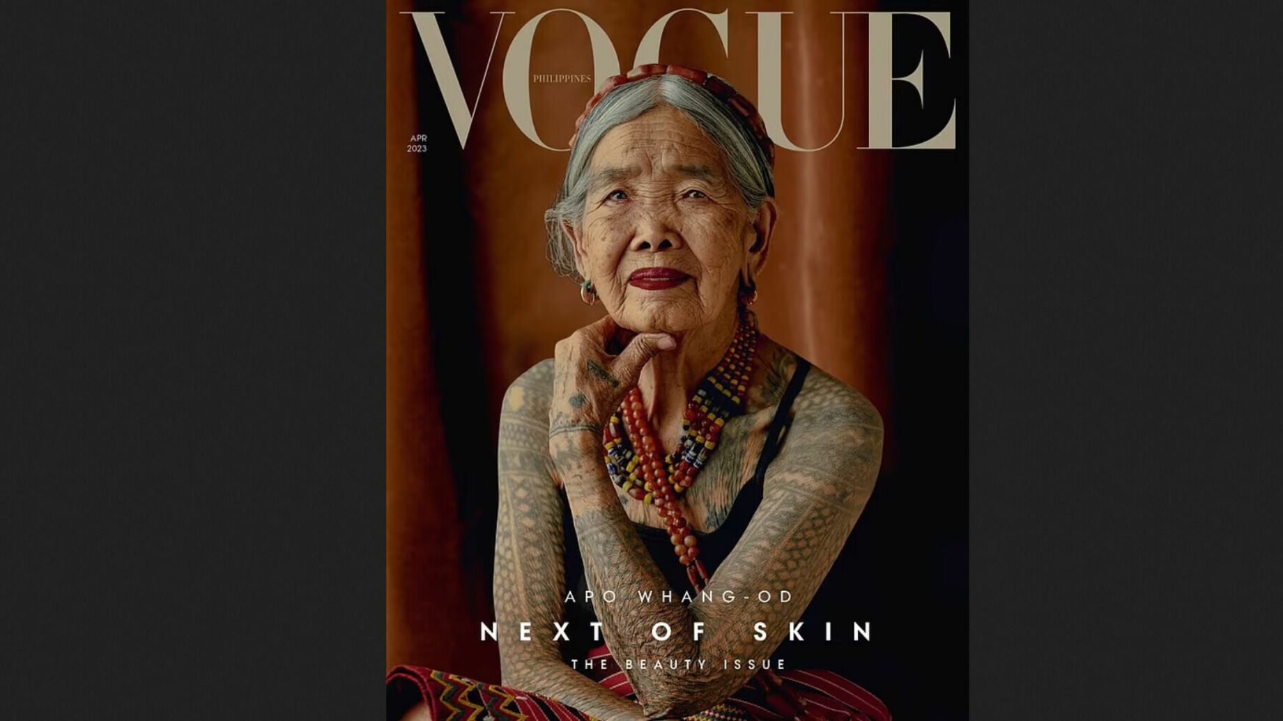 Vogue поместил на обложку фото 106-летней тату-художницы из Филиппин
