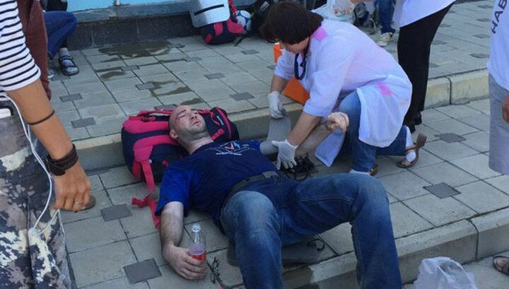 Навального и сотрудников ФБК избили в аэропорту Анапы