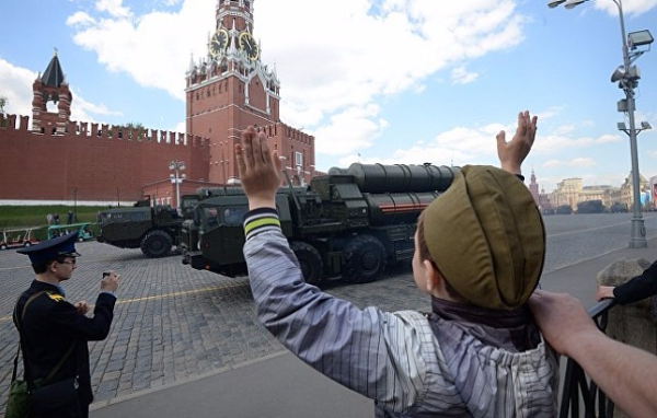Центр Москвы частично перекроют из-за репетиции Парада Победы