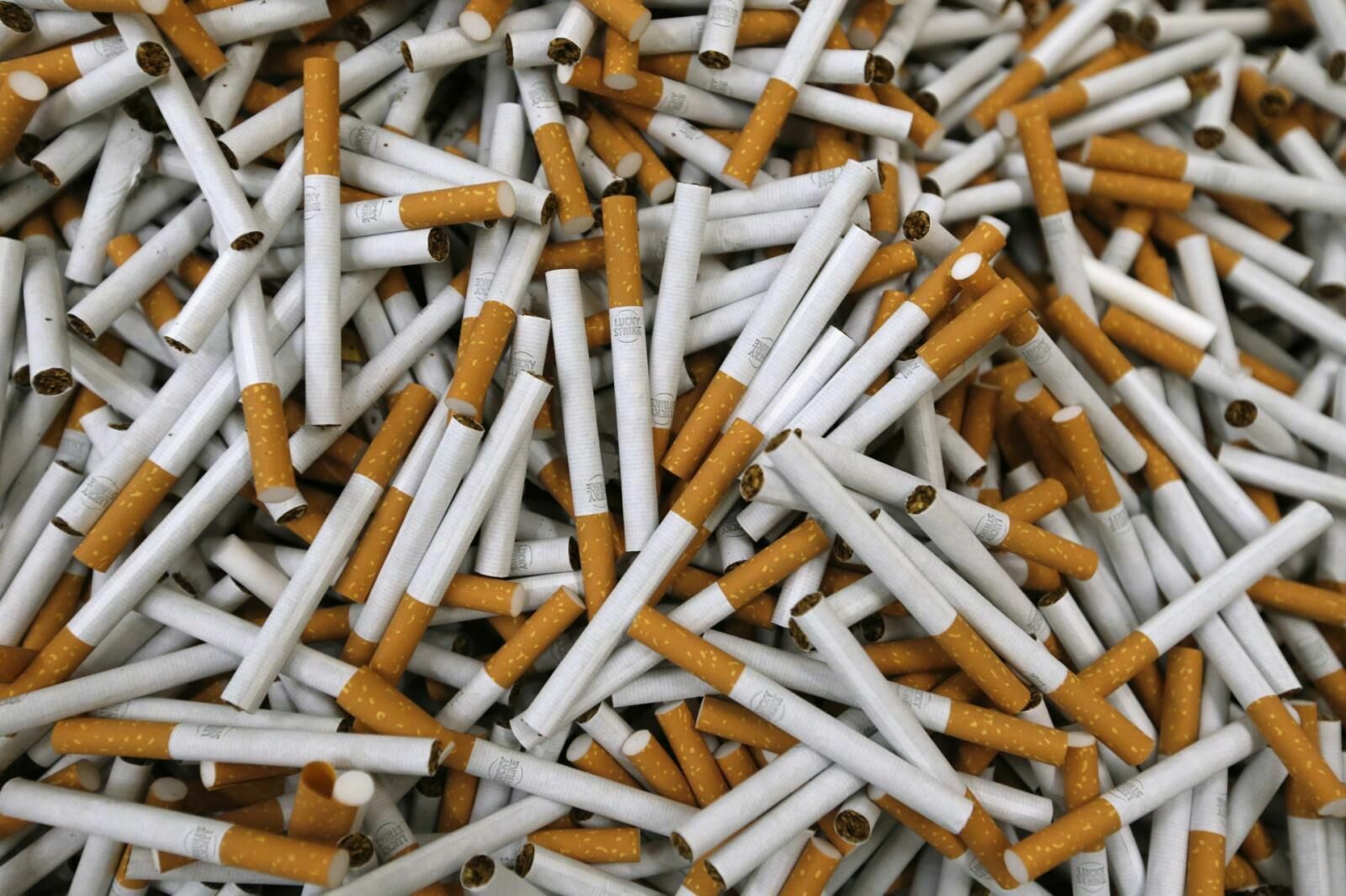 ФСБ задержала банду, торговавшую контрафактными сигаретами