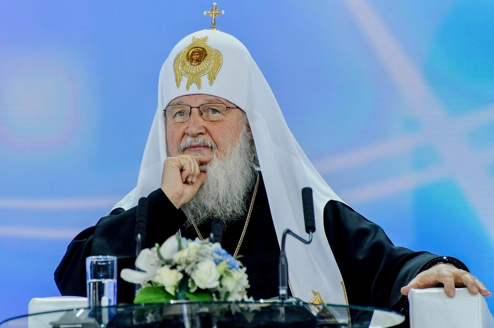 Патриарх Кирилл объяснил стрельбу в казанской школе бесовщиной