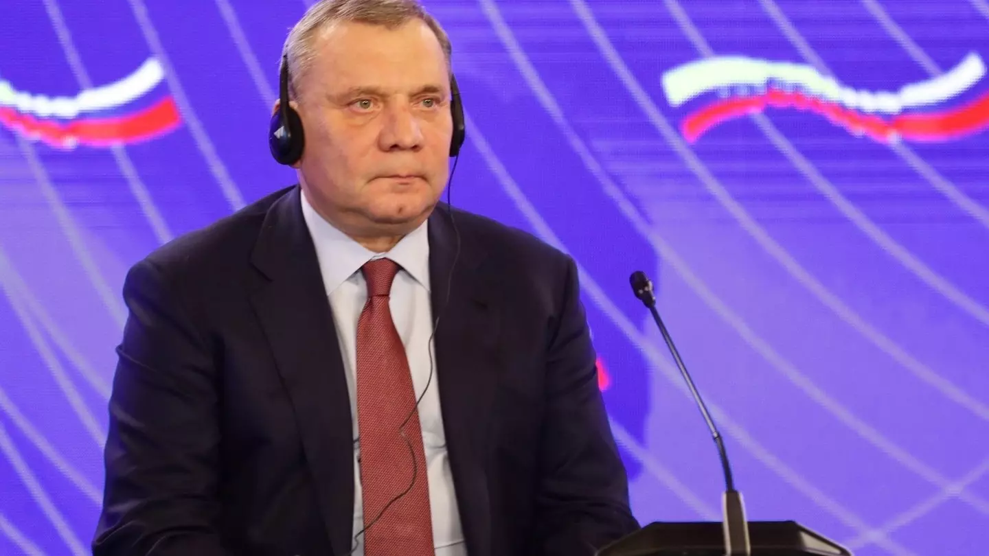 Глава «Роскосмоса» Юрий Борисов признает, что у России недостаточно много спутников