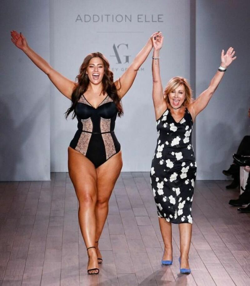 Эшли Грэм кардинально похудела и удивила худобой: фото | Новости шоу-бизнеса — Гламур