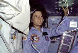 Первая американская женщина-космонавт умерла в Калифорнии от рака