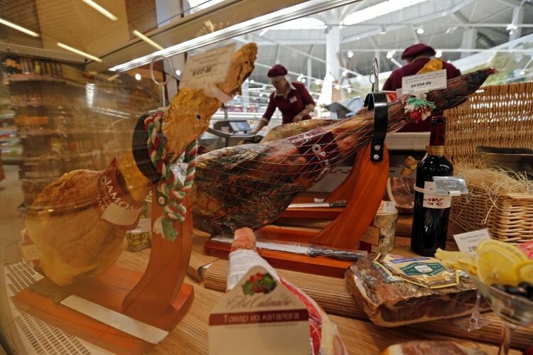 Комитет Госдумы выступил против штрафовов за продажу санкционных продуктов