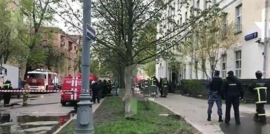 При пожаре в гостинице на юго-востоке Москвы погиб человек