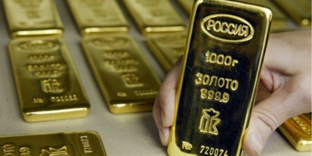 Центробанк создает золотую "подушку безопасности" от санкций Запада