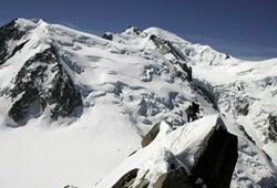 На «Проклятой горе» в Альпах лавина убила 6 туристов