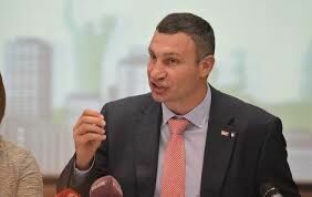 Мэр Киева Кличко призвал горожан отказаться от горячего водоснабжения