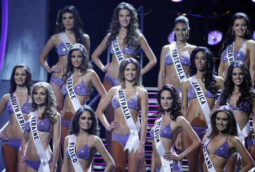 Жгучая мексиканка получила титул «Мисс Вселенная-2010»