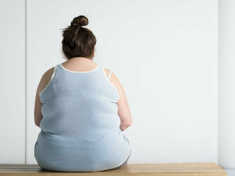 Роспотребнадзор: половина мужчин и треть женщин в РФ страдают лишним весом