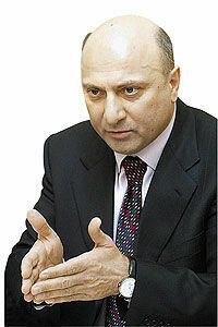 Член Общественной палаты при президенте РФ Мавлит Бажаев